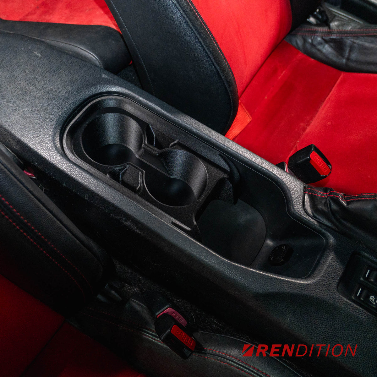 Toyota 86 ZN6 杯架 | 適用於 GT86 BRZ FR-S 的原廠適配 USB 接口