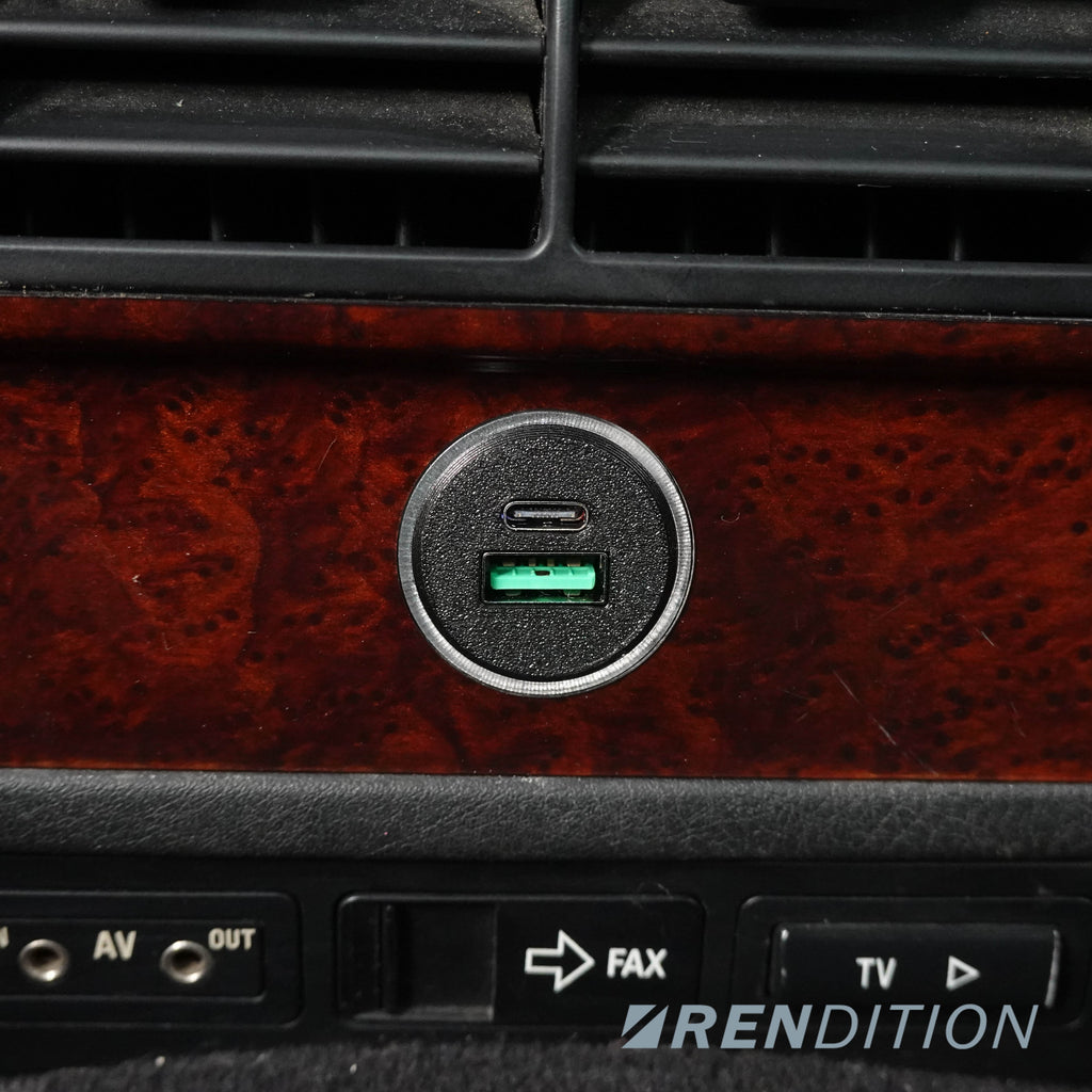 BMW E38 後排 USB 充電器接口