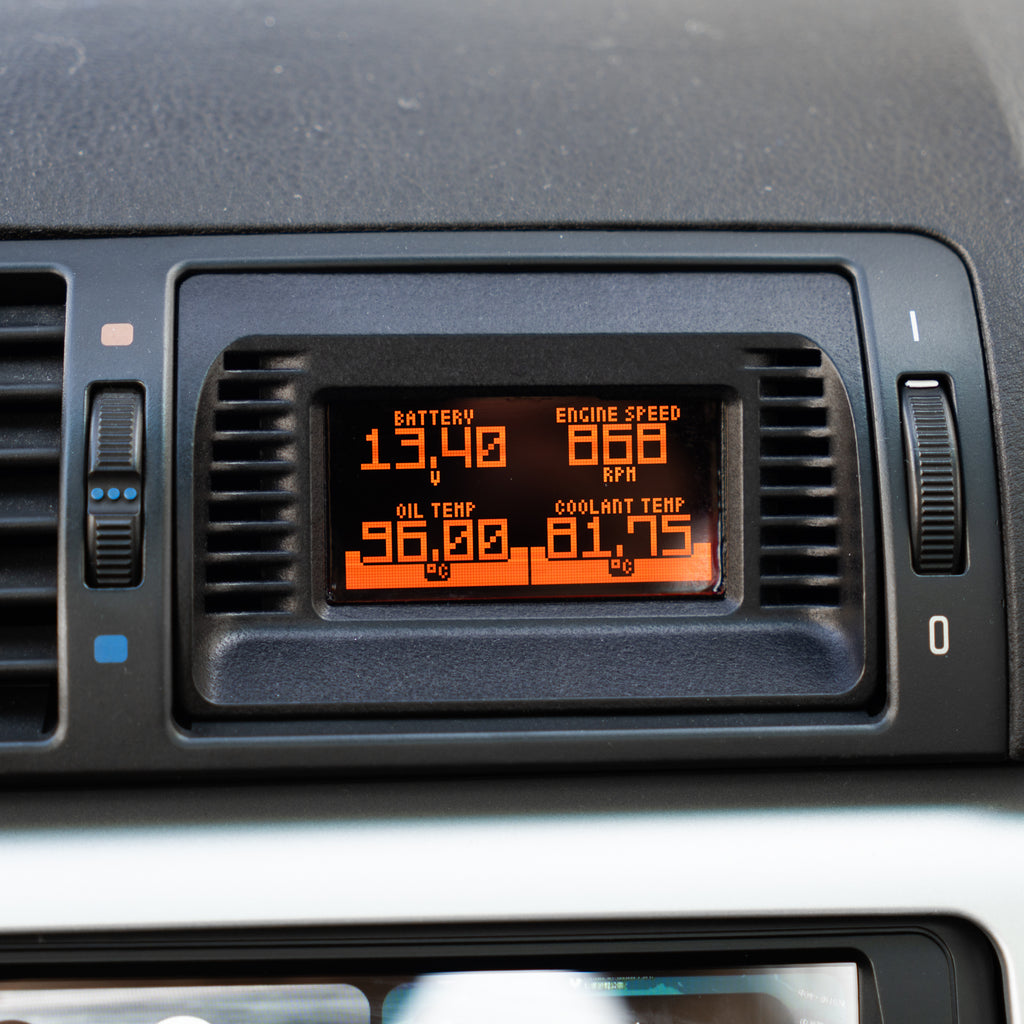 Rendition Gauge.S – 適用於BMW E39 和 E46 的中央通風口數位儀表