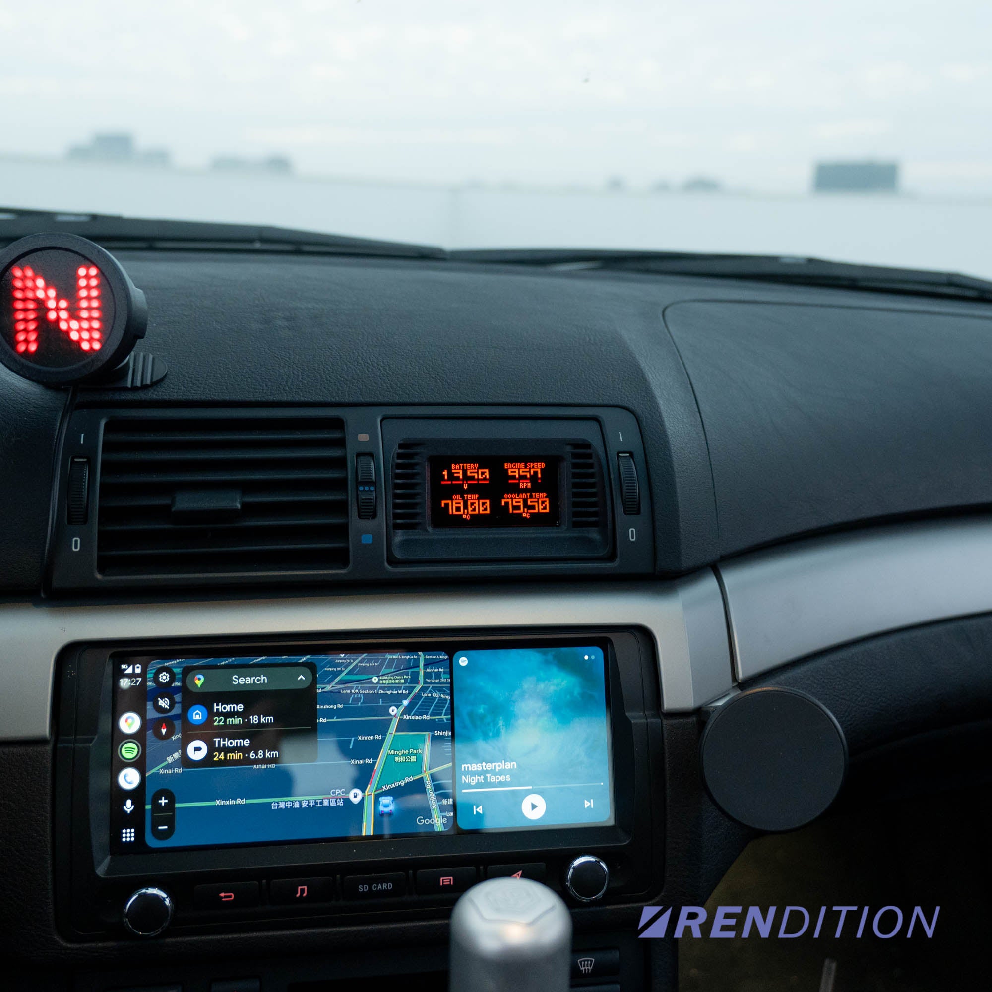 Rendition Gauge.S – 適用於BMW E39 和 E46 的中央通風口數位儀表