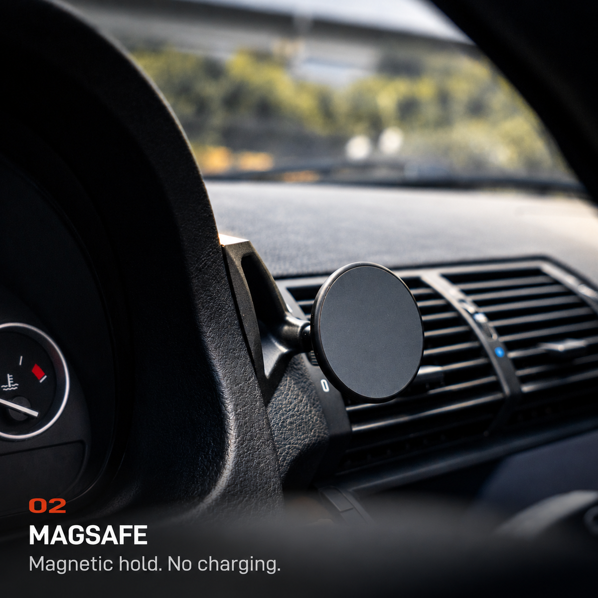 BMW E53 X5 MagSafe magnetic phone holder without wireless charging.